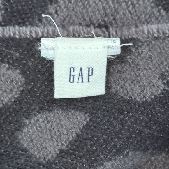 Gap Women’s Black Leopard Print Reversible Scarf - Picture 6 of 6